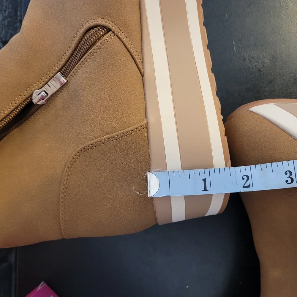 Nwt Jessica Carlyle "Freedom" Platform Wedge Ankle Boots, Size 11 - Picture 7 of 8